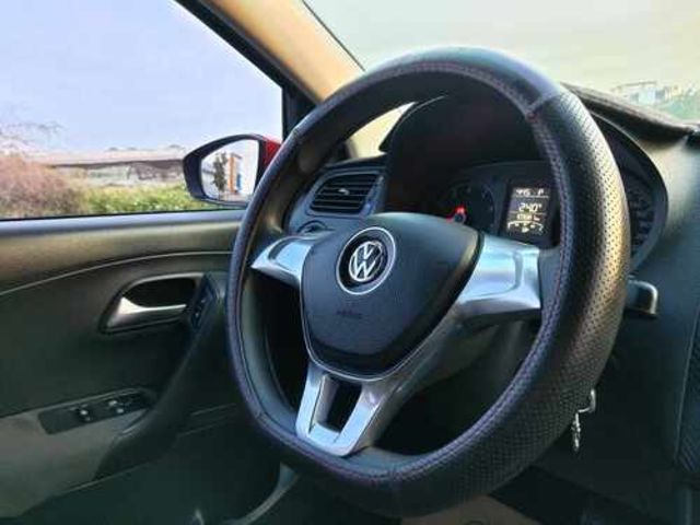 VOLKSWAGEN福斯 POLO  第7張相片