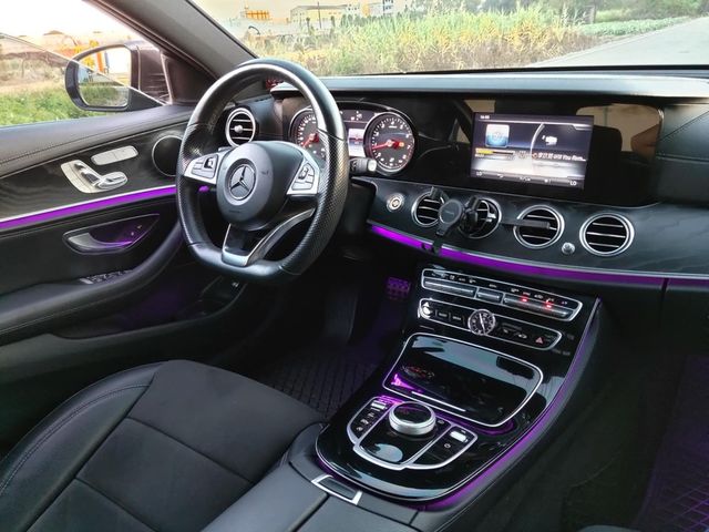 M-BENZ賓士 E200  第5張相片