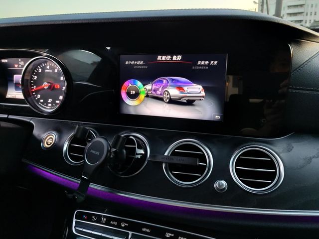 M-BENZ賓士 E200  第6張相片