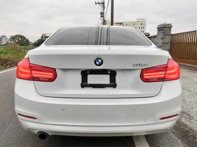 BMW寶馬 318I  第4張相片