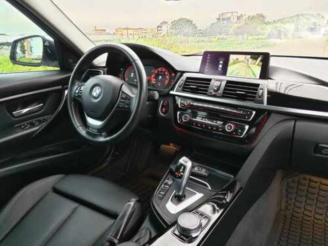BMW寶馬 318I  第5張相片