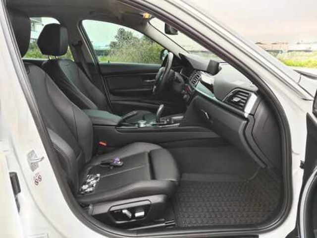 BMW寶馬 318I  第17張相片