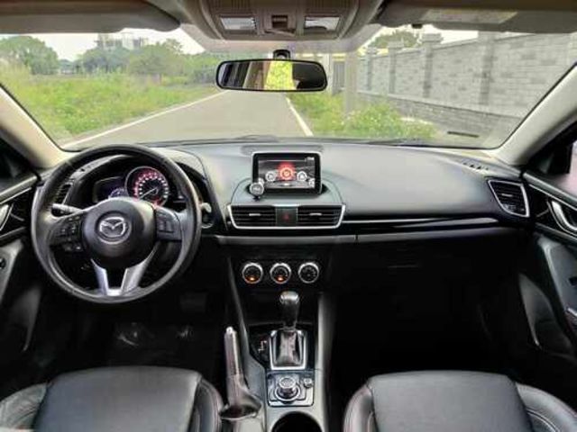 MAZDA馬自達 MAZDA 3  第5張相片