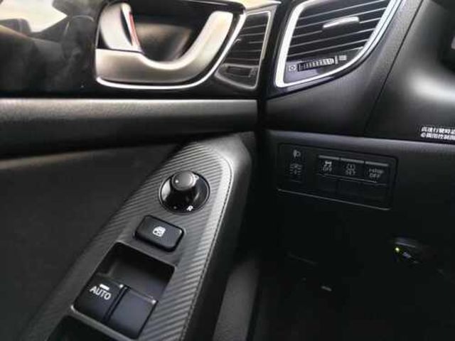 MAZDA馬自達 MAZDA 3  第14張相片