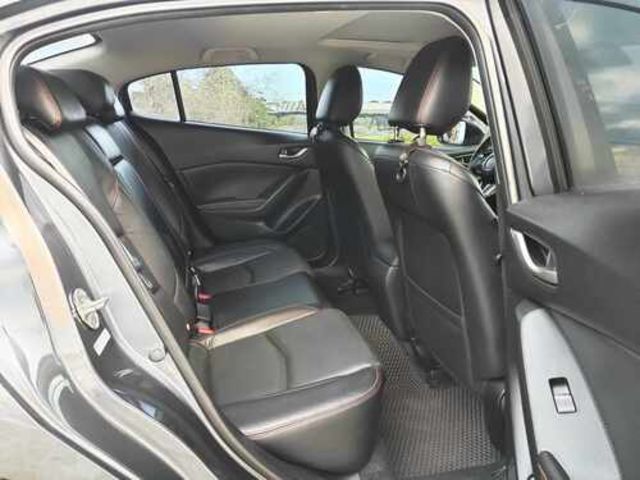 MAZDA馬自達 MAZDA 3  第17張相片