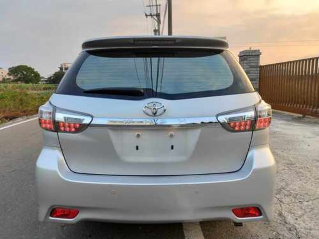 TOYOTA豐田 WISH  第4張相片