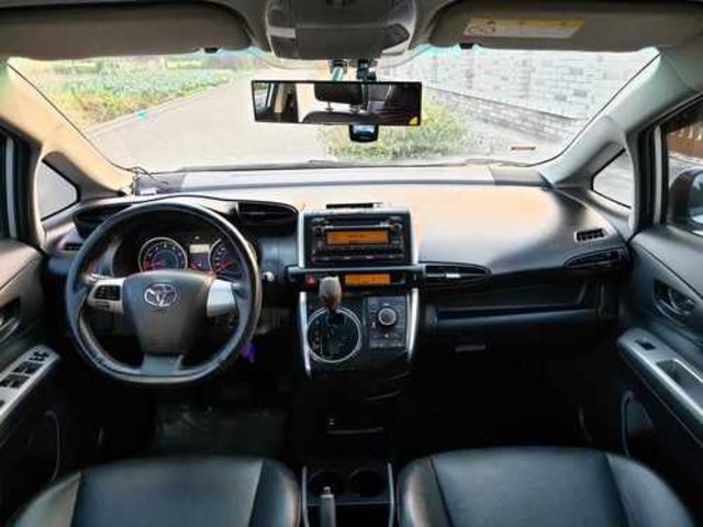 TOYOTA豐田 WISH  第5張相片