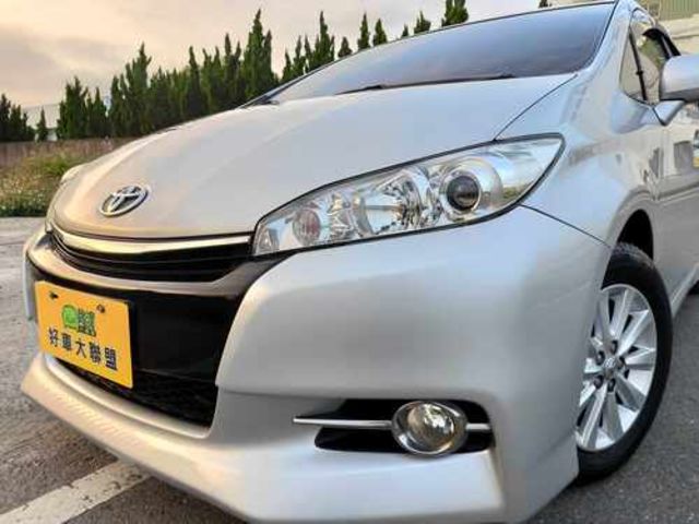 TOYOTA豐田 WISH  第19張相片