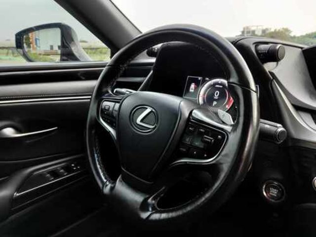 LEXUS凌志 ES200  第13張相片