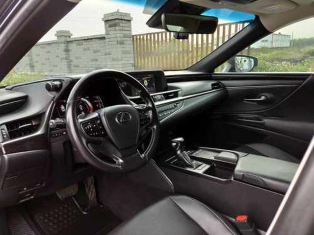 LEXUS凌志 ES200  第15張相片