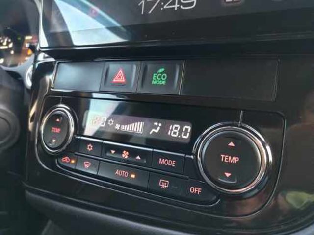 MITSUBISHI三菱 OUTLANDER  第11張相片