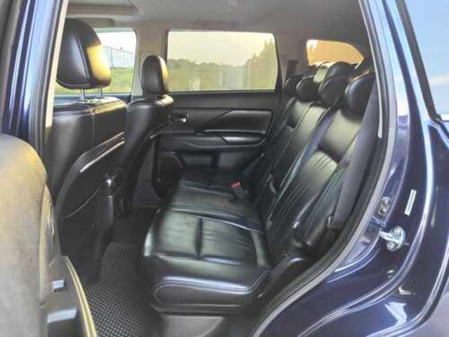 MITSUBISHI三菱 OUTLANDER  第17張相片