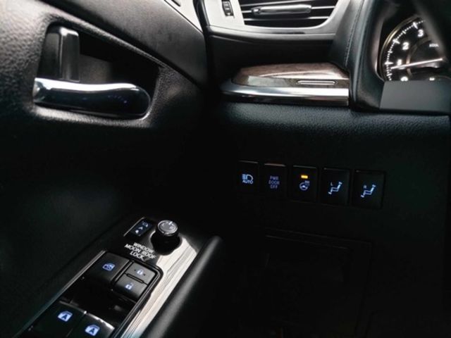 TOYOTA豐田 ALPHARD  第10張相片