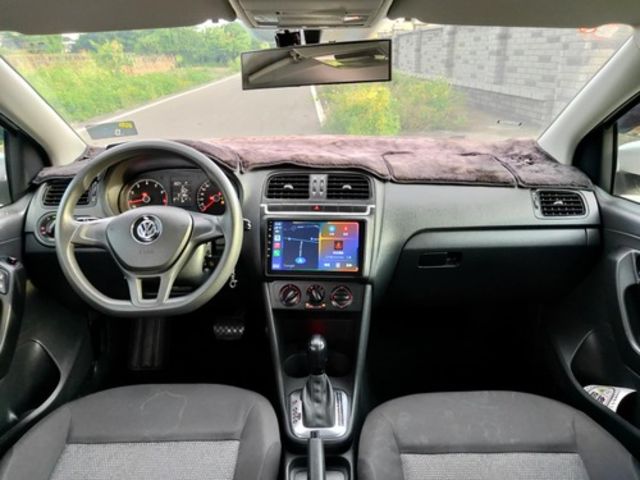 VOLKSWAGEN福斯 POLO  第7張相片