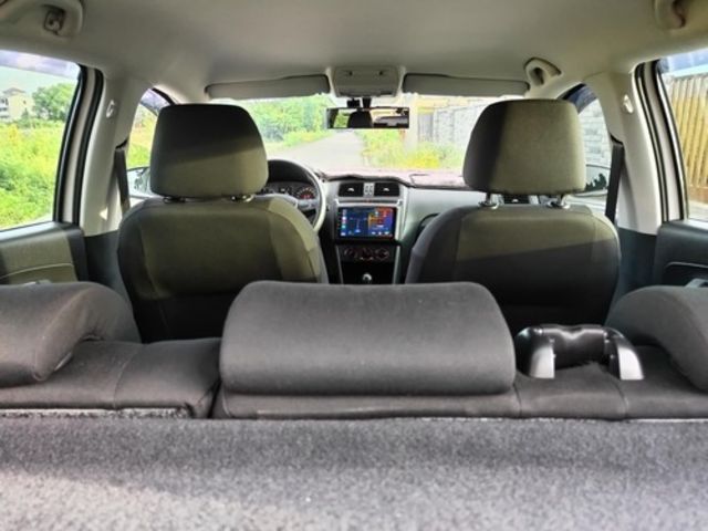 VOLKSWAGEN福斯 POLO  第18張相片