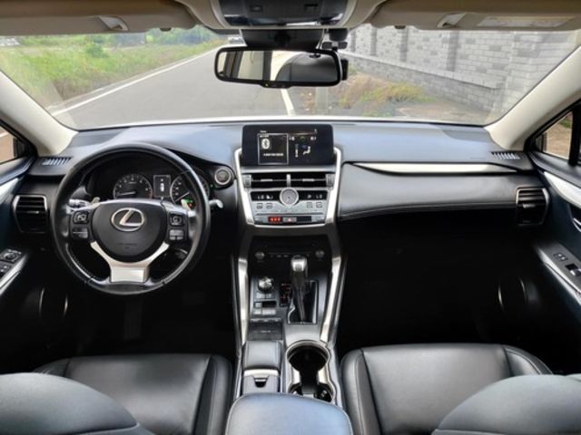 LEXUS凌志 NX200  第6張相片