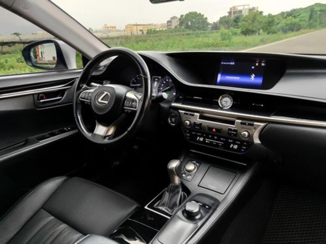 LEXUS凌志 ES200  第5張相片
