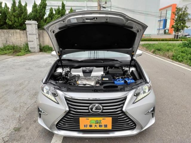 LEXUS凌志 ES200  第20張相片