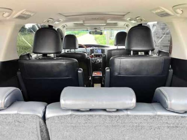 TOYOTA豐田 PREVIA  第13張相片