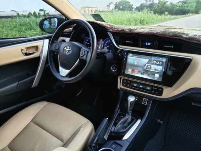 TOYOTA豐田 ALTIS  第6張相片