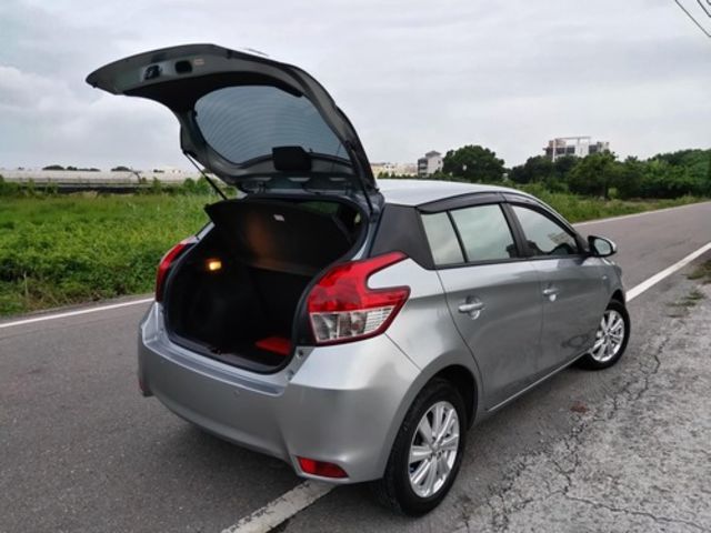 TOYOTA豐田 YARIS  第18張相片