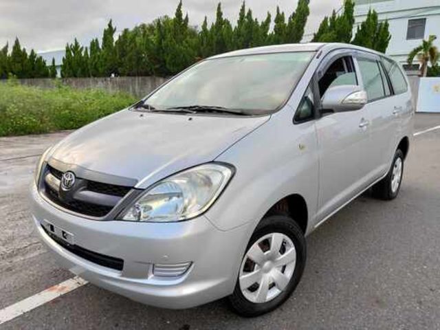 TOYOTA豐田 INNOVA  第1張相片