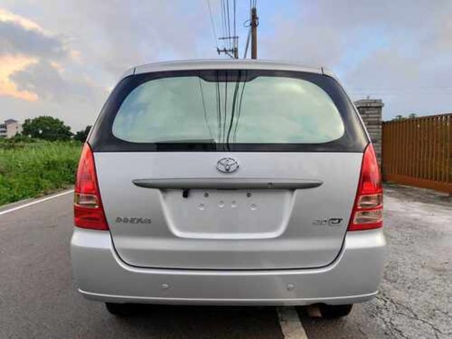 TOYOTA豐田 INNOVA  第4張相片