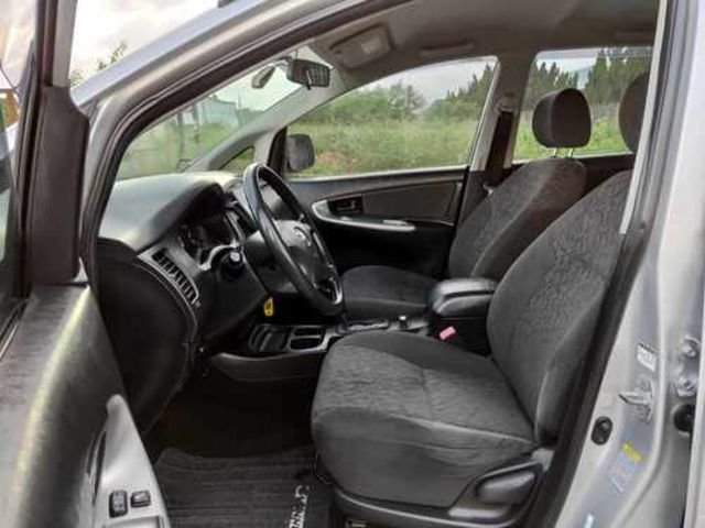 TOYOTA豐田 INNOVA  第9張相片