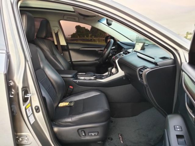 LEXUS凌志 NX200T  第17張相片