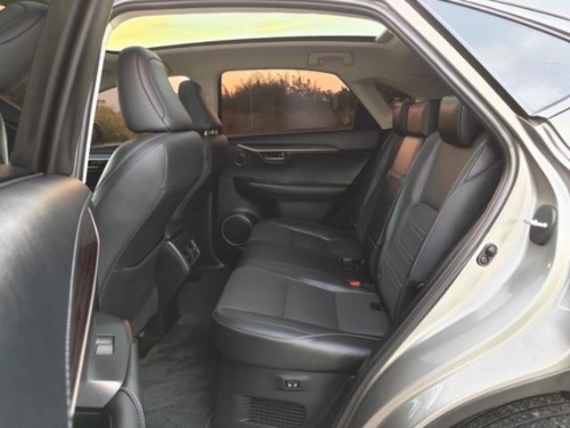 LEXUS凌志 NX200T  第19張相片