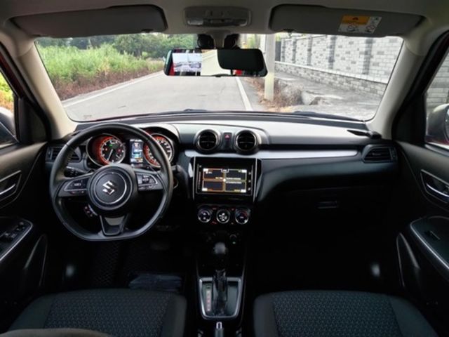 SUZUKI鈴木 SWIFT  第6張相片