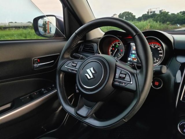 SUZUKI鈴木 SWIFT  第7張相片