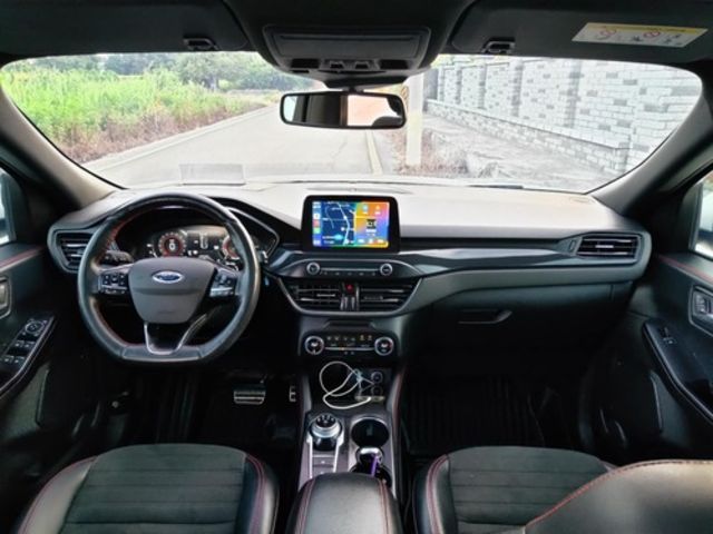 FORD福特 KUGA  第6張相片