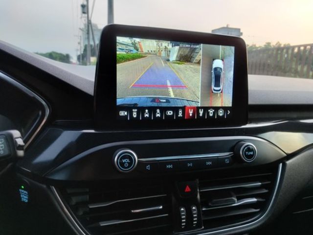 FORD福特 KUGA  第9張相片