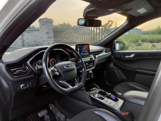 FORD福特 KUGA  第12張相片