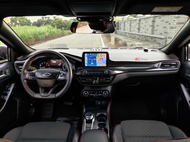FORD福特 FOCUS  第8張相片