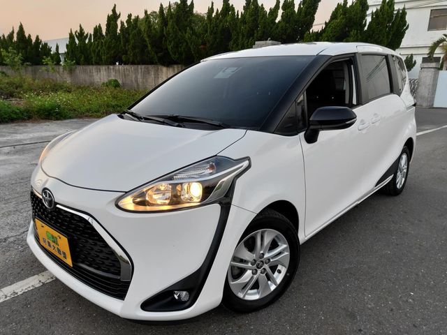 TOYOTA豐田 SIENTA  第1張相片
