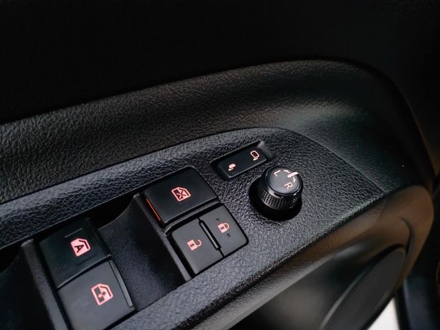 TOYOTA豐田 SIENTA  第9張相片