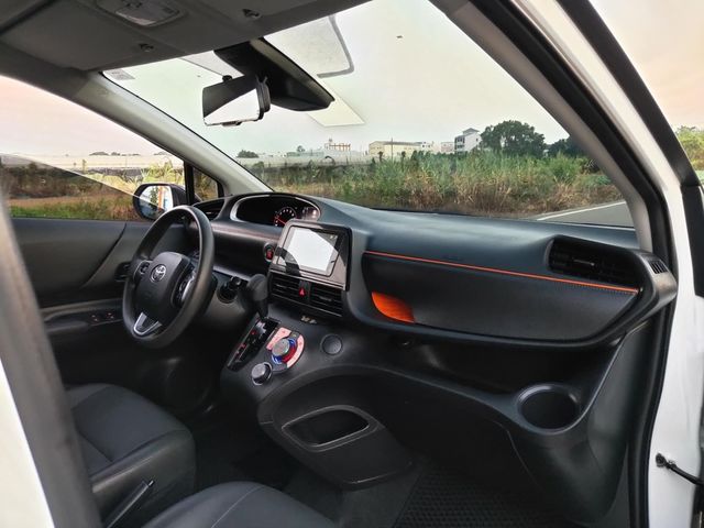 TOYOTA豐田 SIENTA  第16張相片