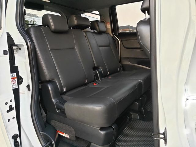TOYOTA豐田 SIENTA  第18張相片