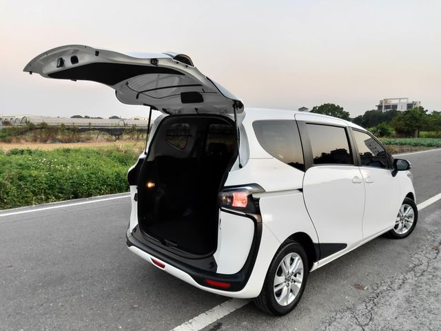 TOYOTA豐田 SIENTA  第20張相片