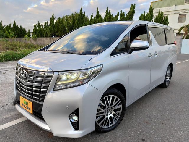 TOYOTA豐田 ALPHARD  第1張相片