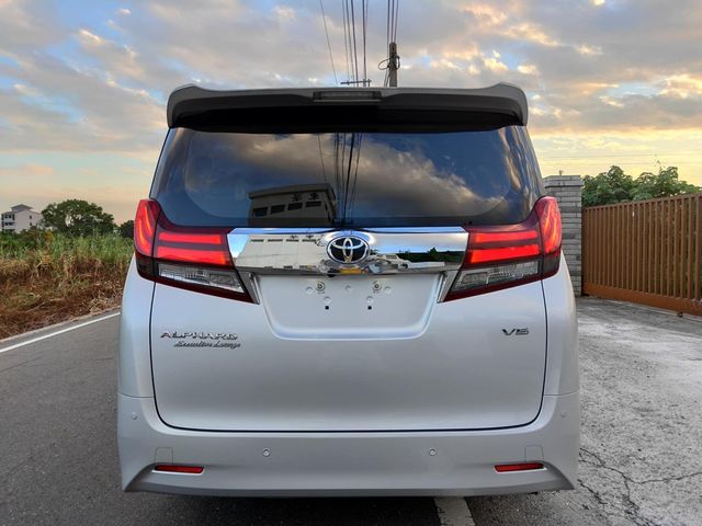 TOYOTA豐田 ALPHARD  第4張相片