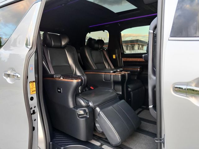 TOYOTA豐田 ALPHARD  第18張相片