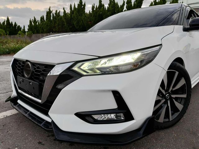 NISSAN日產 SENTRA  第3張相片