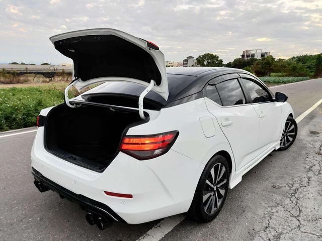 NISSAN日產 SENTRA  第19張相片