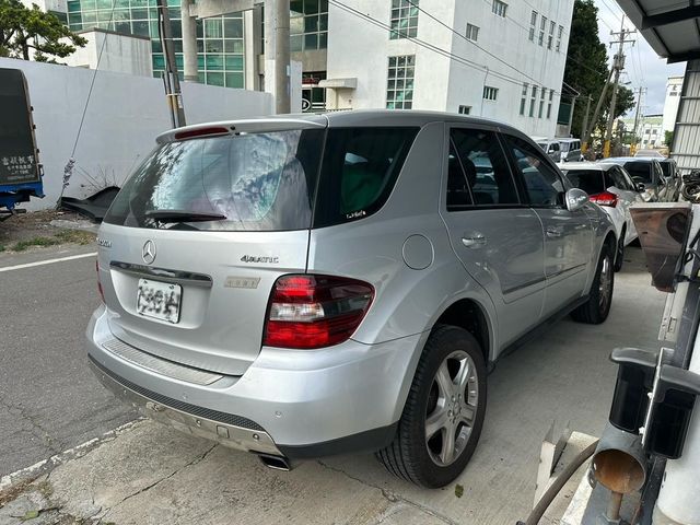 M-BENZ賓士 ML320  第2張相片
