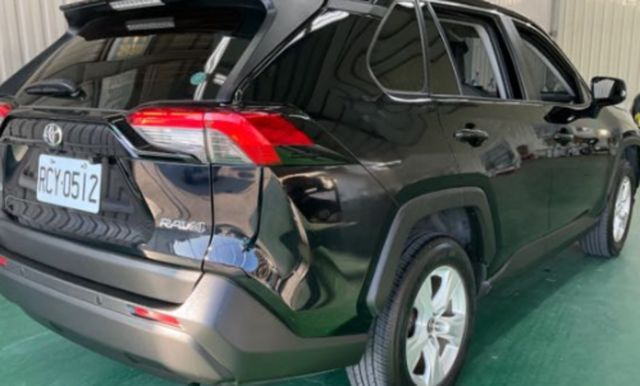 TOYOTA豐田 RAV4  第2張相片