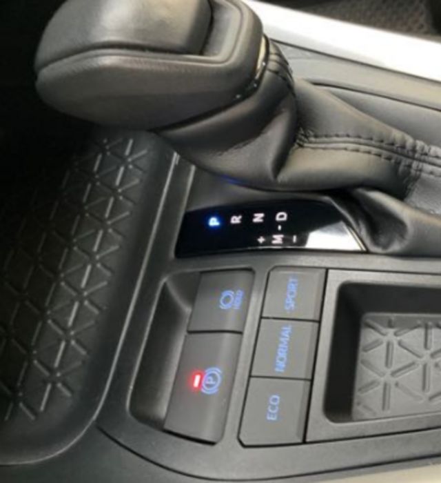 TOYOTA豐田 RAV4  第5張相片