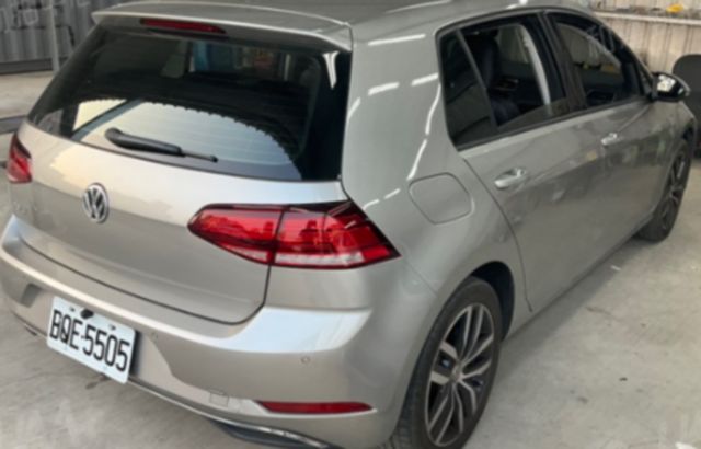 VOLKSWAGEN福斯 GOLF  第2張相片